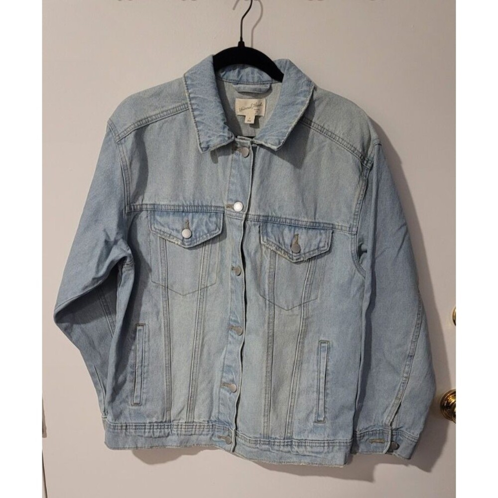 Universal Thread Womens Sz M 90's Baggy Trucker Denim Jacket Light Wash Cotton